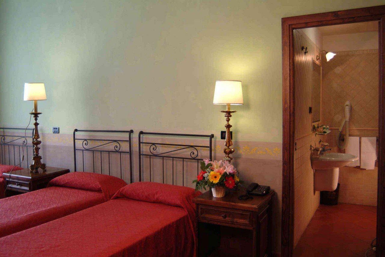 Domus Sessoriana Bed and Breakfast Rome Buitenkant foto